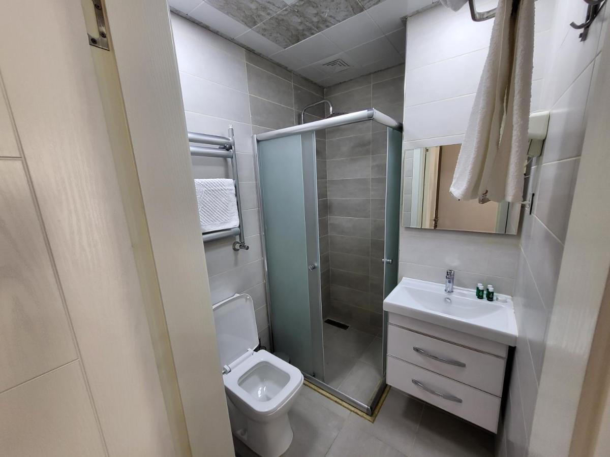 Baku Romantik Hotel Extérieur photo